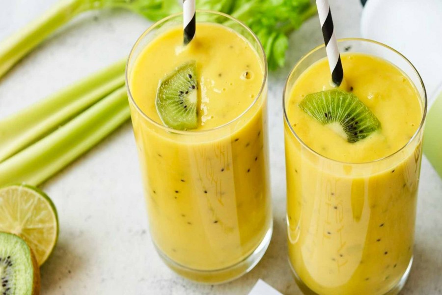 Kiwi & Mango Smoothie